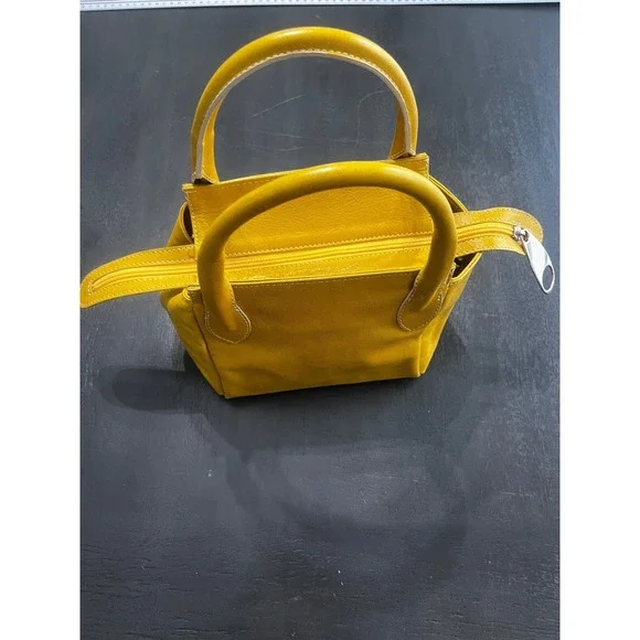 Regina‎ Yellow Genuine Leather Mini Top Handle Bag Made in Italy - Picture 6 of 14
